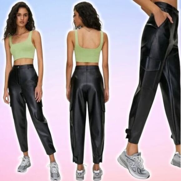 WILFRED FREE Aritzia Modern High-Rise Vegan Leather Black Cargo Pant Sz 00 - Picture 1 of 9
